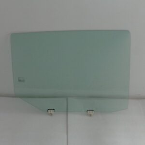 Vidrio lateral MITSUBISHI TRITON/L200 – Código 5736A902