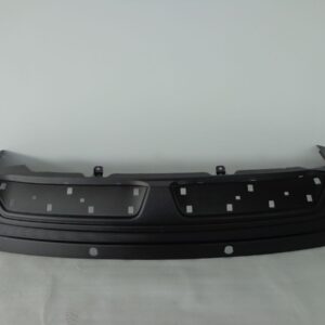 Moldura inferior de parachoque trasero MITSUBISHI ECLIPSE CROSS – Código 6410F208XA