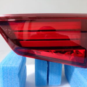 Stop compuerta trasera rh MITSUBISHI OUTLANDER – Código 8331A180