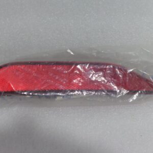 Reflector trasero rh. xpander MITSUBISHI XPANDER – Código 8355A092