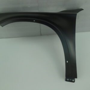 Guardabarro del LH MERCEDES BENZ CLASE GLA – Código A1568800118