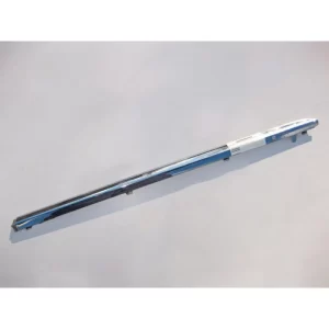 Moldura saliente MERCEDES BENZ  – Código A20569006402