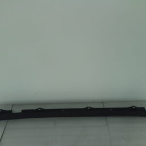 Moldura de puerta trasera derecha MERCEDES BENZ CLASE GLA – Código A247698100