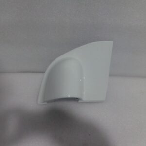 Tapa inferior retrovisor FUSO CANTER/FJ2825 – Código HC974481